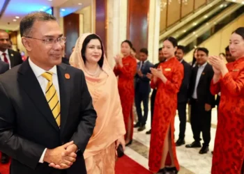 বেইজিং পৌঁছালেন প্রধানমন্ত্রী তারেক রহমান