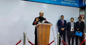 India introduces tourist visa for Bangladeshis after two yearsIndia introduces tourist visa for Bangladeshis after two years