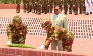 জাতীয় স্মৃতিসৌধে বীর শহীদদের প্রতি ভারপ্রাপ্ত রাষ্ট্রপতি হাফিজ উদ্দিন আহমদের শ্রদ্ধা নিবেদন