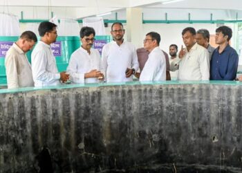 জাতীয় মৎস্য পক্ষের প্রস্তুতি দেখতে কটিয়াদী-পাকুন্দিয়ায় মন্ত্রী-প্রতিমন্ত্রীর পরিদর্শন
